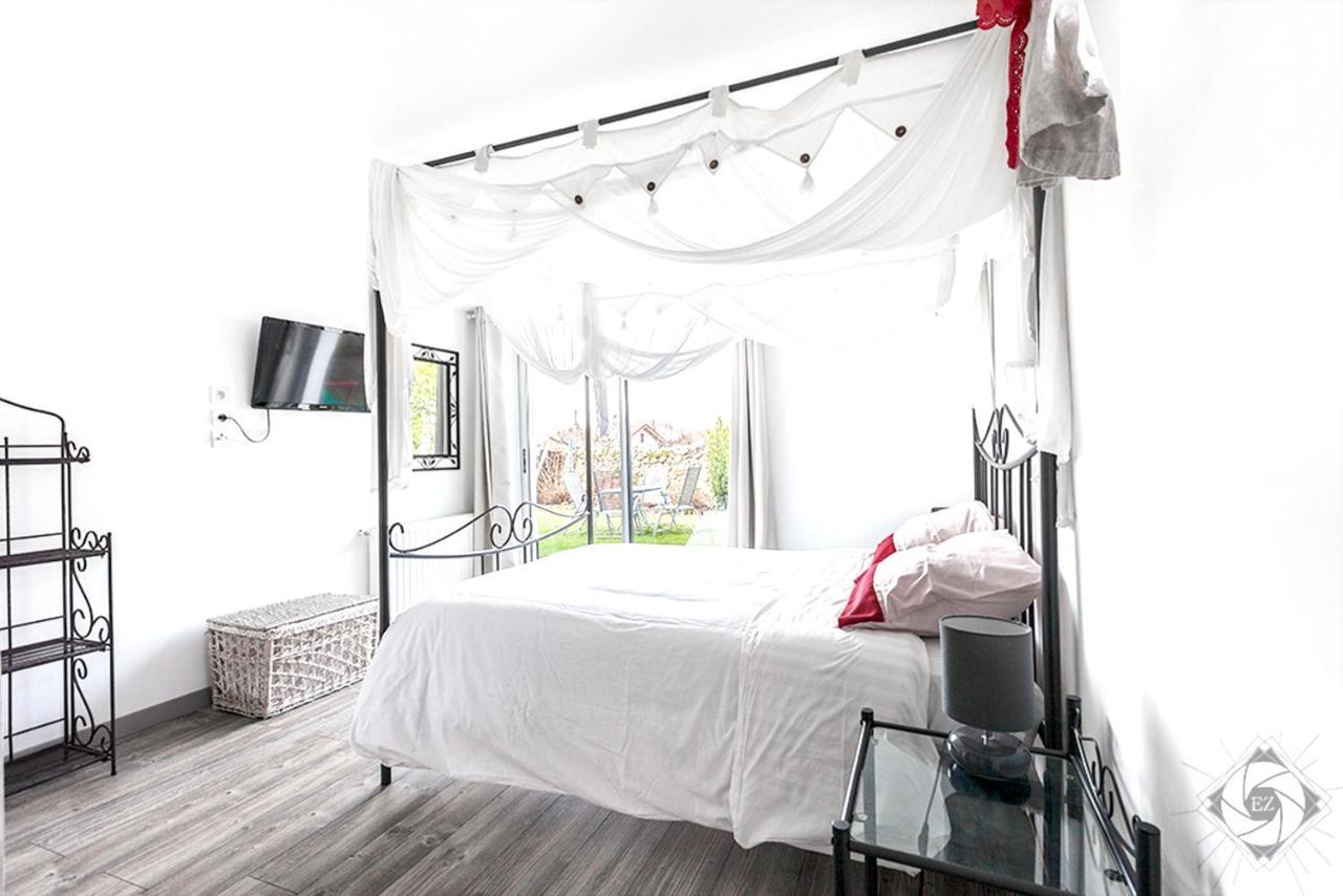 Appartement de 2 chambres avec piscine partagee et jardin clos a Voreppe Extérieur photo