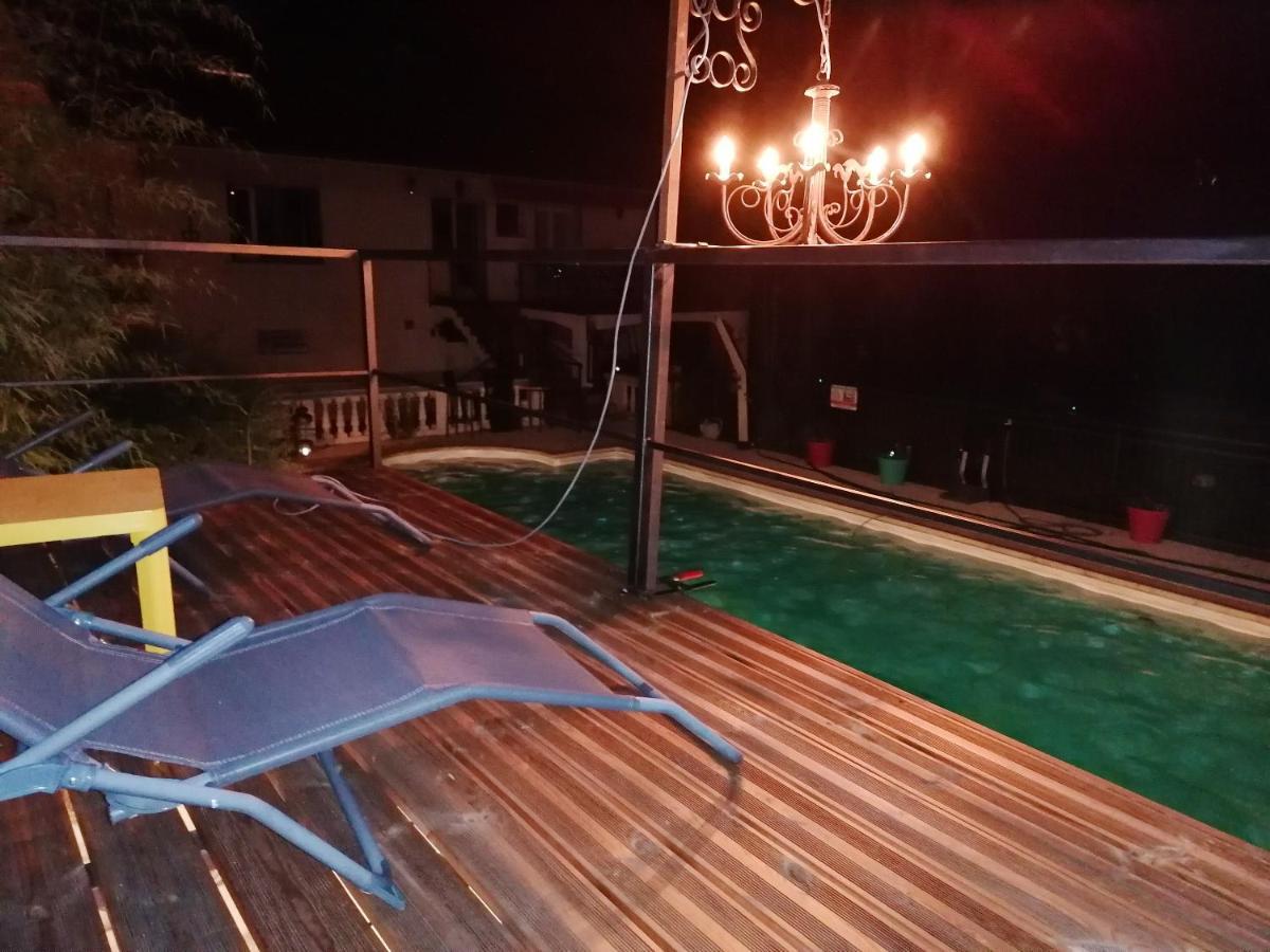 Appartement de 2 chambres avec piscine partagee et jardin clos a Voreppe Extérieur photo