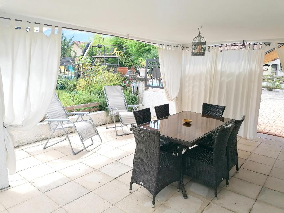 Appartement de 2 chambres avec piscine partagee et jardin clos a Voreppe Extérieur photo